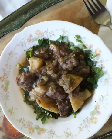 Hoy para comer acelgas hervidas y chuletón de vaca gallega vieja con seis semanas de maduración en cámara 10