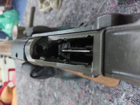 Buenas a tod@s, pues como pone el enunciado vendo mi Garand M1D(reversible) con un montón de accesorios 21