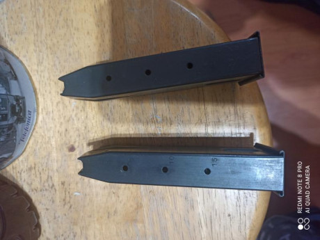 Vendo 2 cargadores llama m82,, 50€ los 2, portes a parte. 01