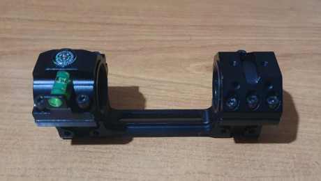 Vendo monturas mono pieza con nivel y brújula para tubo de 30 y de pulgada y carril de 11.
Pido 30 euros.
Las 01