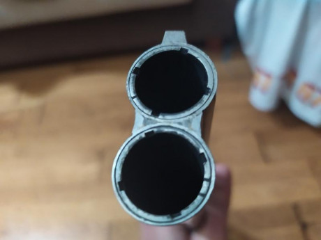 Vendida Vendo Escopeta Lanber Superpuesta Caza 71 cm de cañon mono gatillo y con 2 polichok esta  como 02
