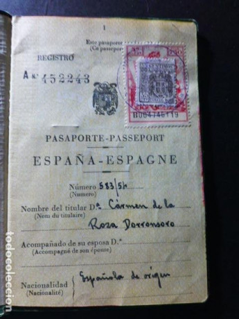  EN RECUERDO Y HOMENAJE A LOS QUE YA NO ESTÁN. 

Si pones en  GOOGLE    PASAPORTES EN LA MEMORIA   da 90