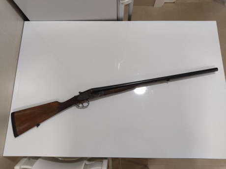 Vendo escopeta paralela marca Arrieta, calibre 12, 71 cm de cañón y cañones de 3 y 4 estrellas.
Preferible 02