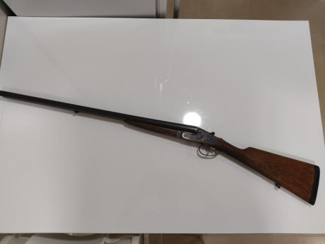 Vendo escopeta paralela marca Arrieta, calibre 12, 71 cm de cañón y cañones de 3 y 4 estrellas.
Preferible 01