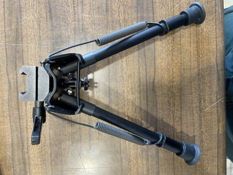 Pues eso, busco un bípode Atlas original 
Un saludo a todos 22