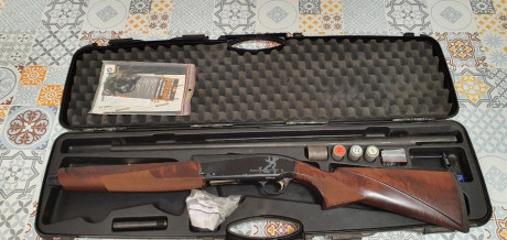 Se vende esta estupenda escopeta por no usarla, estado muy bueno, muy bien cuidada

El cañon lleva un 11