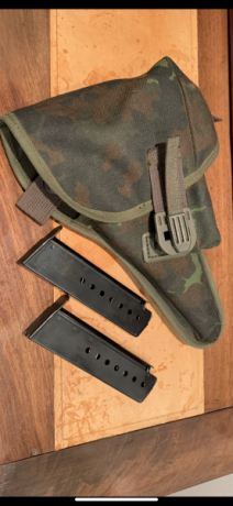 Se vende Walther P38 comercial 9para.(la versión militar se denomina P1) en un estado impecable y cañón 10