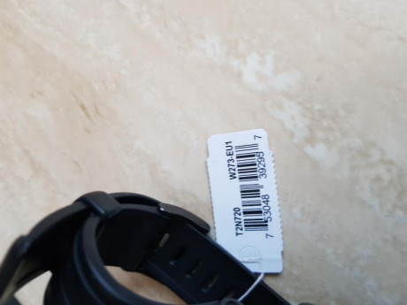 Reloj TIMEX T2N720. Brujula. Temperatura y estado de la mareas. 
Practicamente sin uso. Con manual y caja. 00