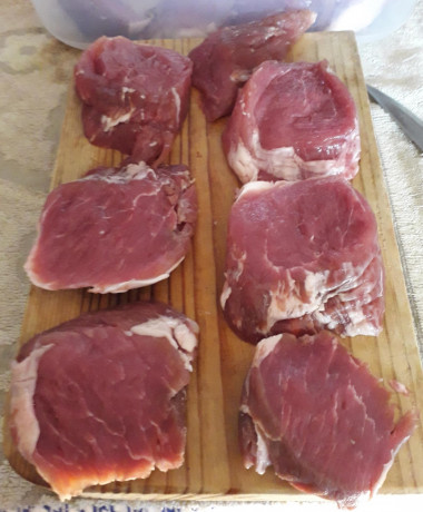 Hoy para comer acelgas hervidas y chuletón de vaca gallega vieja con seis semanas de maduración en cámara 90