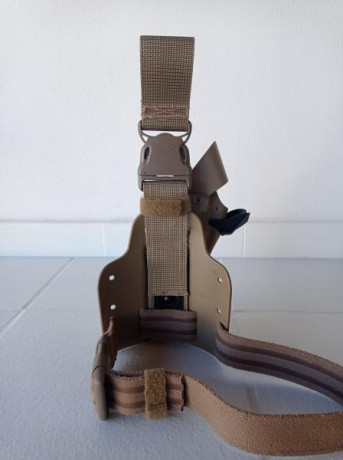 Vendo una funda Safariland ALS original

- 6390RDS para VP9 o VP9L con visor y linterna, de zurdo. Modificada 01