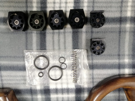 Hola a todos, pongo a la venta esta estupenda Norica Dark Bull en calibre 6,35.
Se entrega en su caja 12