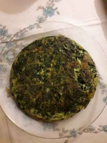 Hoy para comer acelgas hervidas y chuletón de vaca gallega vieja con seis semanas de maduración en cámara 40
