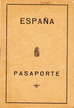  EN RECUERDO Y HOMENAJE A LOS QUE YA NO ESTÁN. 

Si pones en  GOOGLE    PASAPORTES EN LA MEMORIA   da 00
