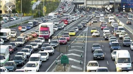 A más de cien euros el kw.

Habrá que elegir entre comer y poner el aire acondicionado: las dos cosas 140