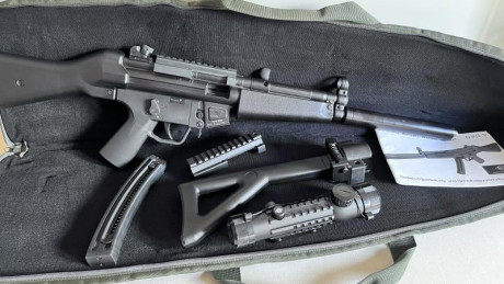 Hola!!

Vendo mi GSG5 calibre 22 en perfecto estado. Admite munición supersónica y subsónica. El arma 01