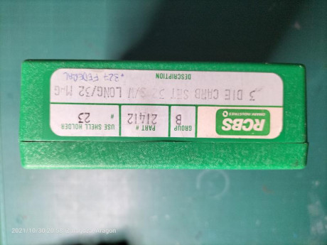 Vendo dies .32 L WC
75€ + portes 01