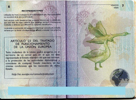 EN RECUERDO Y HOMENAJE A LOS QUE YA NO ESTÁN. 

Si pones en  GOOGLE    PASAPORTES EN LA MEMORIA   da 52