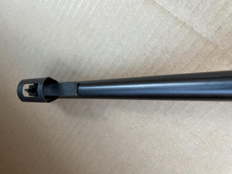 Vendo rifle CZ 452-2E calibre 22Ir en impecable estado, como nuevo. Se encuentra en Madrid.No cambio gracias. 11