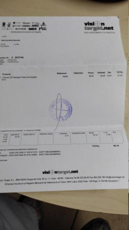 Se vende prensa mono estación para recarga LEE , esta sin usar , en su caja original
con todos su accesorios 01