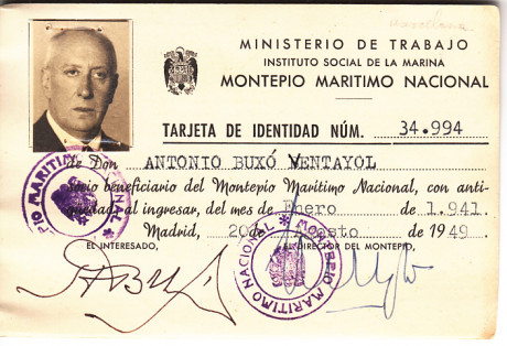  EN RECUERDO Y HOMENAJE A LOS QUE YA NO ESTÁN. 

Si pones en  GOOGLE    PASAPORTES EN LA MEMORIA   da 120