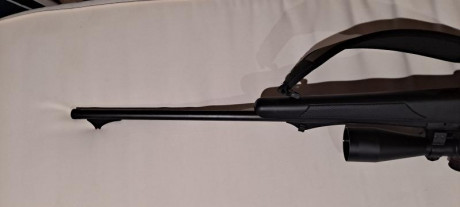 Hola, vendo rifle bergara b14 en calibre 338, cañon de 61 cm, rosca homologada, cargador extraible, elementos 01