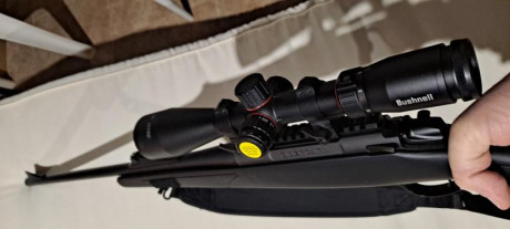 Hola, vendo rifle bergara b14 en calibre 338, cañon de 61 cm, rosca homologada, cargador extraible, elementos 00