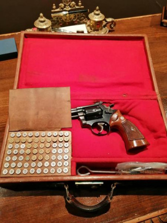 Buenos días.
Vendo revolver S&W MOD 14 K38 MASTERPIECE en CAL 38, su estado es impecable con pocos 12
