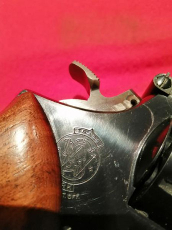 Buenos días.
Vendo revolver S&W MOD 14 K38 MASTERPIECE en CAL 38, su estado es impecable con pocos 10