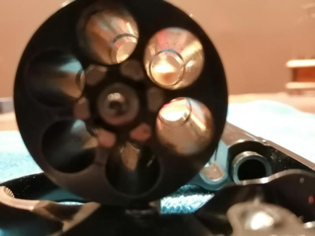 Buenos días.
Vendo revolver S&W MOD 14 K38 MASTERPIECE en CAL 38, su estado es impecable con pocos 30