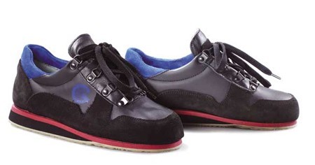 Hola a todos,
Me preguntaba si merece la pena comprar unos zapatos especiales para tiro de precisión o 40