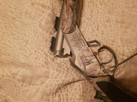 Se vende Rifle de avancarga Moderna fabricado por Ardesa Vortek Strikerfire en calibre 50 y paso de vuelta 02