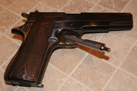 Vendo pistola STAR B 9mm  en buen uso, año fabricación 1943 Guiada en F . wassp 654180770. Precio 300€ 01