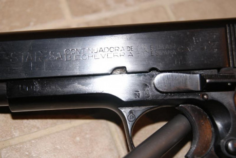 Vendo pistola STAR B 9mm en buen uso, año fabricación 1943 Guiada en F . wassp 654180770. Precio 300€ 11