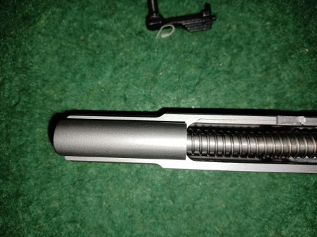 Se vende sw 952-2 5 pulgadas,impoluta esteticamente y mecanicamente como podeis apreciar en las fotos,esta 22