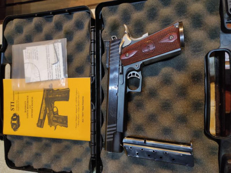 Vendo pistola en buen uso y estado. El arma está en Valencia.
Pistola High Class Made in USA.
Cañón de 01