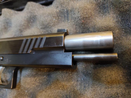 Vendo pistola en buen uso y estado. El arma está en Valencia.
Pistola High Class Made in USA.
Cañón de 11