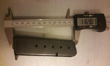 Se vende cargador nuevo para pistola Llama Especial del calibre 9 Largo. Fabricado en Estados Unidos por 21