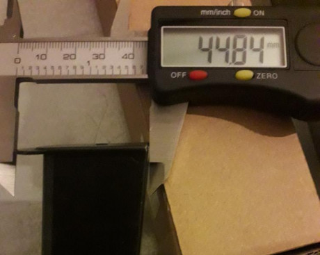 Se vende cargador nuevo para pistola Llama Especial del calibre 9 Largo. Fabricado en Estados Unidos por 32