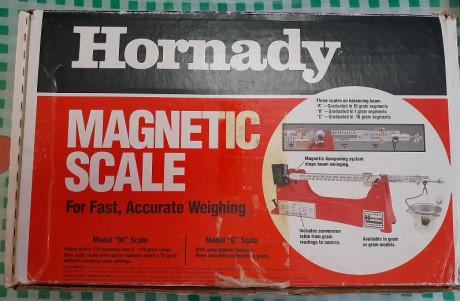 Vendo báscula hornady nueva, de extrema precisión, con su caja original. Precio 100€ no negociables (+ 02