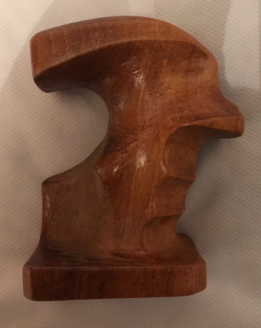 Compañero vende cacha de diestros para pistola walther GSP.
Talla L(95mm).
En muy buen estado
Precio 95€
Gastos 00