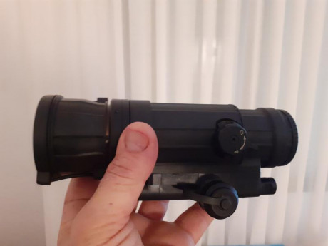 Vendo este equipo seminuevo completo,solo hay que verlo para saber que es así,lo vendo pir que tengo 2,uno 00