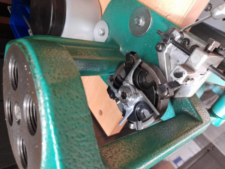 Para quitar cosas del taller que no uso vendo rcbs 4x4, es una de las prensas mas robustas que he visto. 00