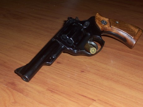 He guiado un palanquero del 357 Mg, y en la guia unicamente pone este calibre, no el 38 Sp. Casi me ponen 10