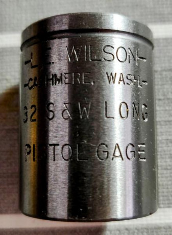 Vendo pistol max gage para comprobación de medidas máximas en recámaras de pistolas cal. 32 SWLong.
30€ 01