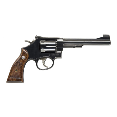que opinais del smith&wesson modelo 14 que aparece en la foto para usarlo en fuego central 00