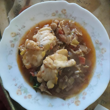 Hoy para comer acelgas hervidas y chuletón de vaca gallega vieja con seis semanas de maduración en cámara 162