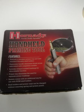 Como me he comprado una empistonadora de banco, vendo empistonadora Hornady impecable, con dos bandejas 00