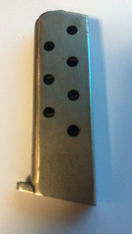 Compañero vende

Cargador pistola desconocida
Calibre 6,35 capacidad 6 cartuchos
Medidas 78 × 24 × 9 mm
Precio 00