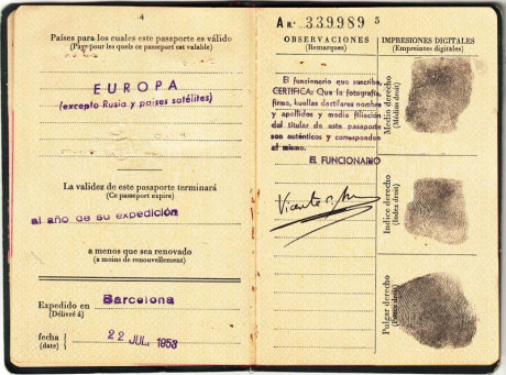  EN RECUERDO Y HOMENAJE A LOS QUE YA NO ESTÁN. 

Si pones en  GOOGLE    PASAPORTES EN LA MEMORIA   da 00