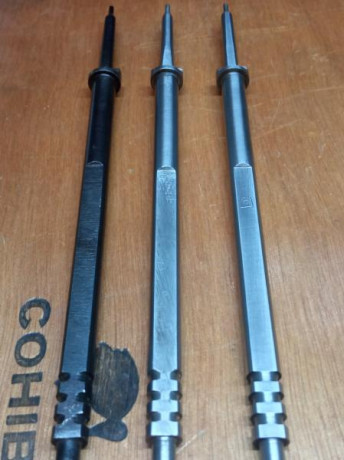 En principio son compatibles con mi Coruña 1943 y con un FR-8 que tuve. Por lo que deberían serlo con 01